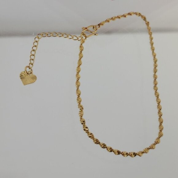 Bracelet with Heart and Gift Box - Picture 4 of 4